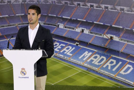 曼联红魔主场零封狼队（红魔坐镇主场完封狼队）