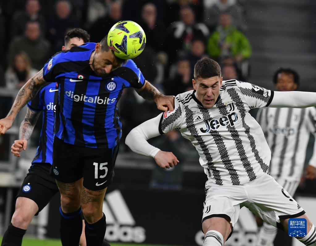 曼联欧联杯小组赛形势分析（曼联欧联杯小组局势解读）