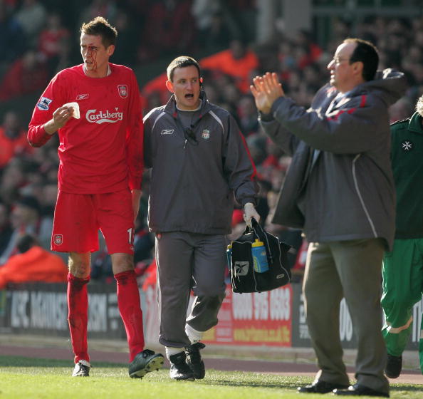 德天空：切尔西仍未正式报价西蒙斯，莱比锡坚持7000万欧要价（德天空：切尔西尚无西蒙斯正式报价，莱比锡坚守7000万欧标价）