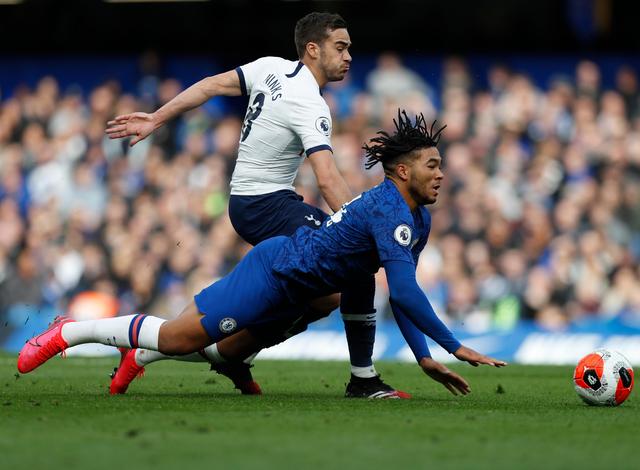 德天空：帕利尼亚已抵达伦敦，他希望本周代表热刺出战拜仁（德天空：帕利尼亚抵达伦敦，盼本周为热刺对阵拜仁登场）