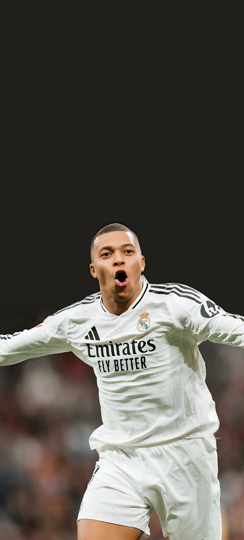 埃梅里两次各项赛事十连胜，是维拉队史首位做到的主帅（埃梅里两度率维拉各项赛事十连胜，成队史首位达成此纪录的主帅）