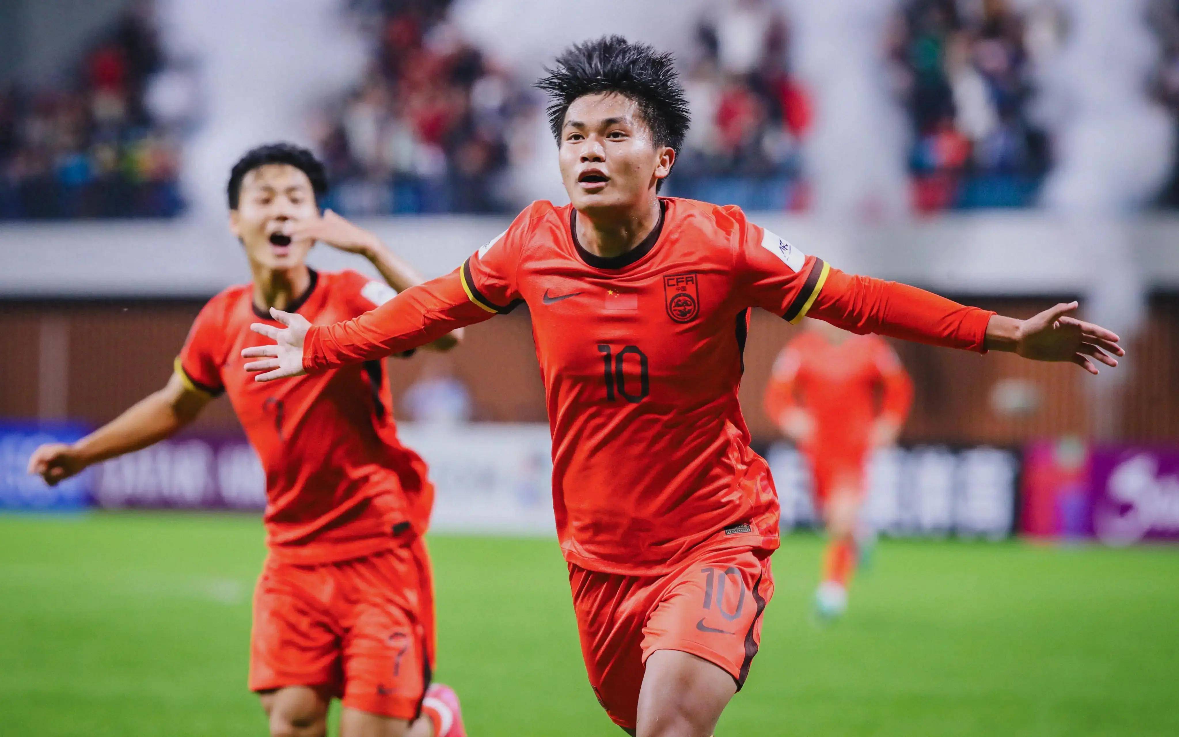 中超：北京国安客场2-1击败梅州客家（中超：北京国安客场2-1力克梅州客家）