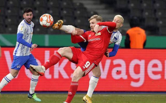 欧洲五大联赛积分榜激烈竞争（欧洲五大联赛积分榜争夺白热化）