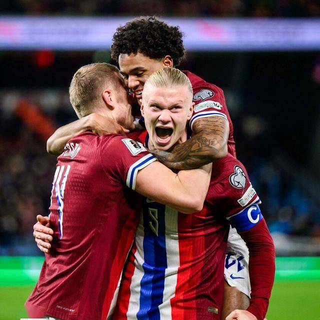 德天空：拜仁引进费耶诺德右后卫里德的谈判正在取得进展（德天空：拜仁引进费耶诺德右后卫里德的转会谈判正稳步推进）