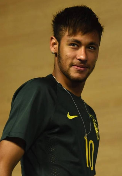 图片报：多特希望以顶薪续约施洛特贝克，但球员还在犹豫（图片报：多特欲以顶薪续约施洛特贝克，球员仍举棋不定）