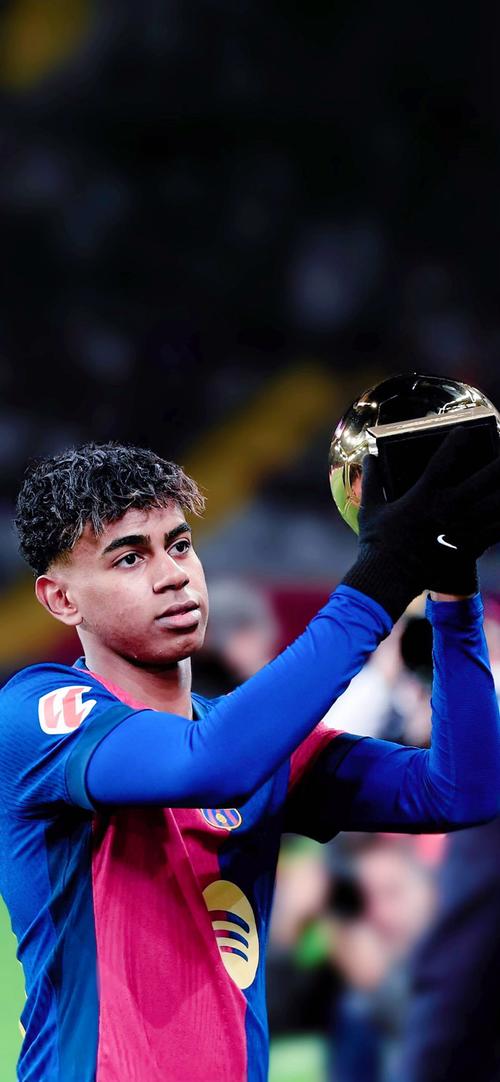 半场战报：塞尔塔0-0西班牙人（半场比分：塞尔塔与西班牙人战成0-0）