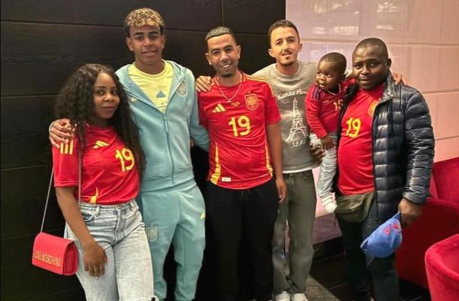 拉波尔塔：如无意外月底回归诺坎普；弗里克在巴萨很开心（拉波尔塔：若无波折月末回归诺坎普；弗里克在巴萨过得开心）