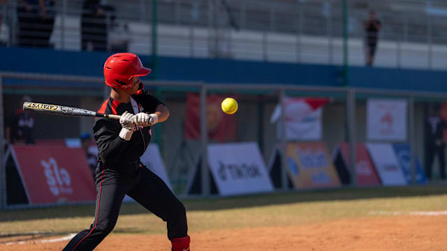 伊涅斯塔：会想念踢球的时光；进巴萨一线后每天都会观察哈维（伊涅斯塔：将怀念球员岁月，升入巴萨一队后每日观摩哈维）